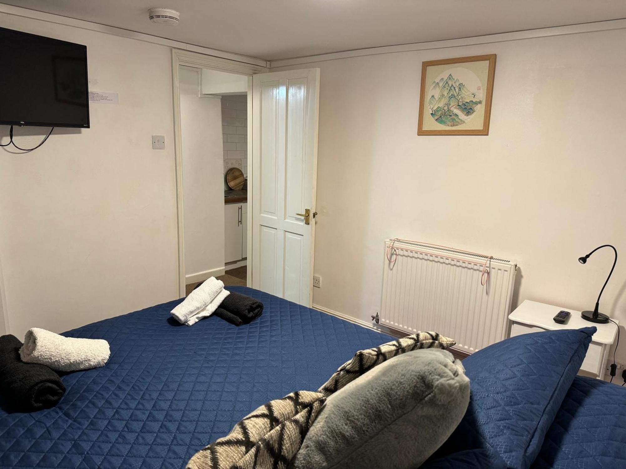 Comfortable Modern Home, Self Catering Flat, Newly Refurbished, Town Centre, Free Parking Cheltenham Exteriér fotografie